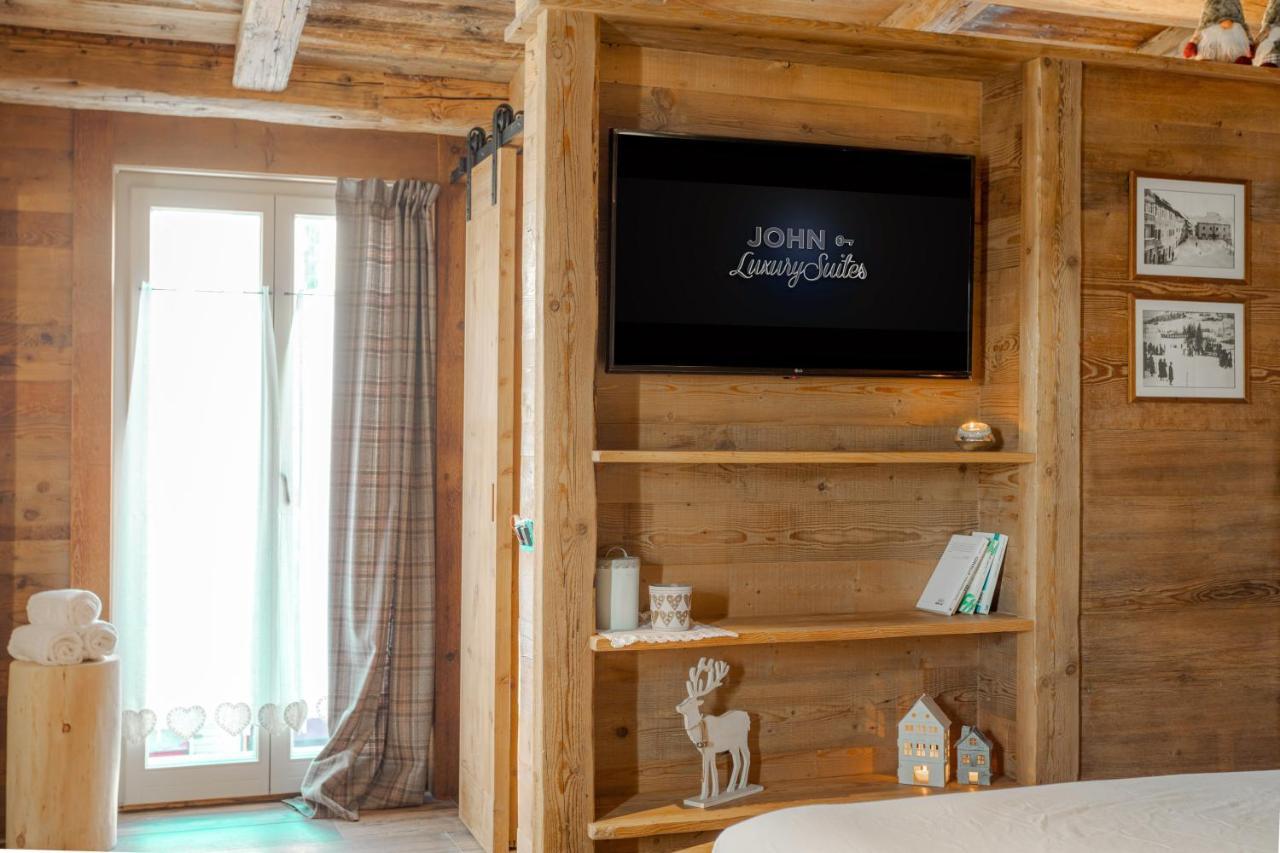John Luxury Suites 福尔加里亚 外观 照片