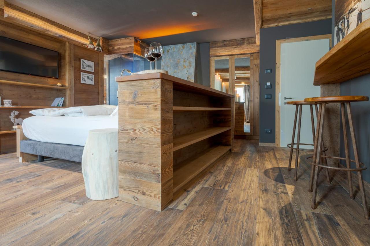 John Luxury Suites 福尔加里亚 外观 照片
